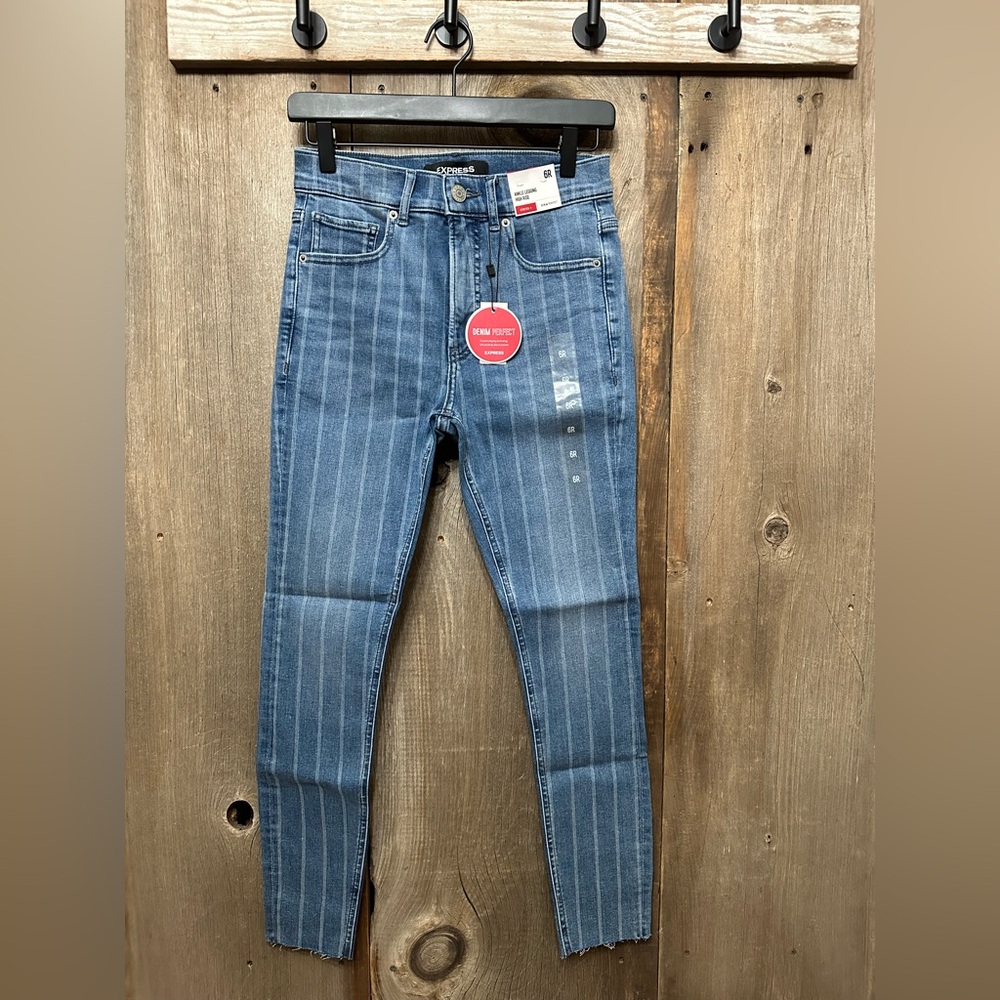 Express High Waisted Striped Denim Perfect Ankle Leggings Jeans Size 6R Blue